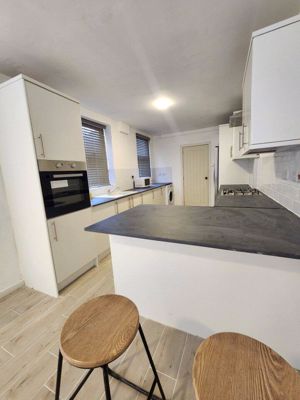 Photo 15- click for photo gallery